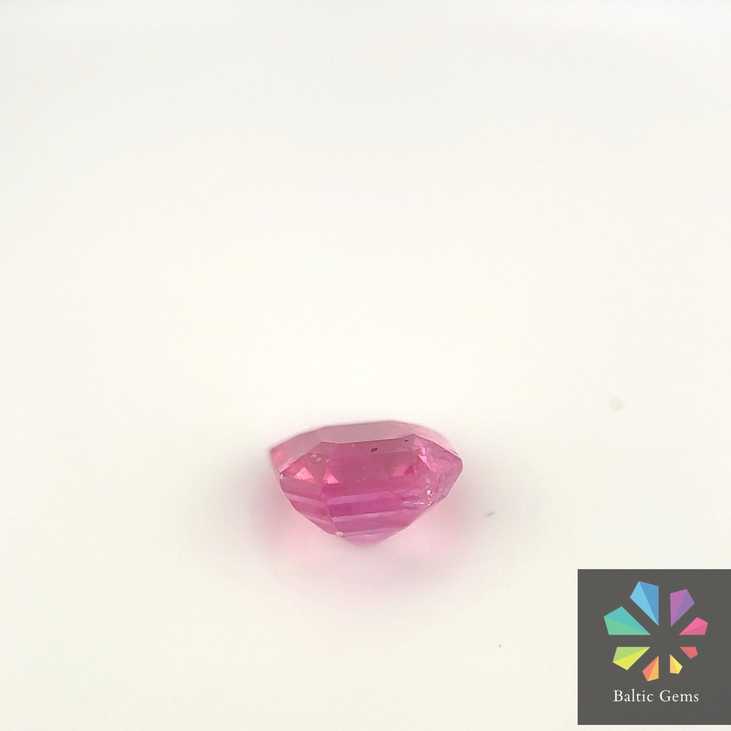 Pink Sapphire 0.83 ct