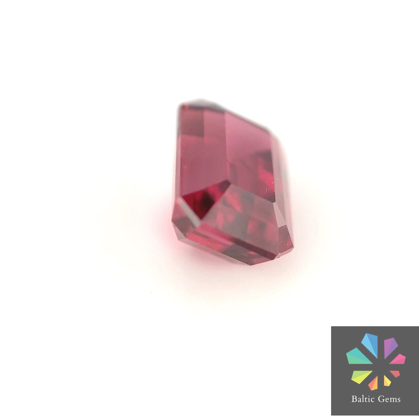 Garnet 3.23 ct