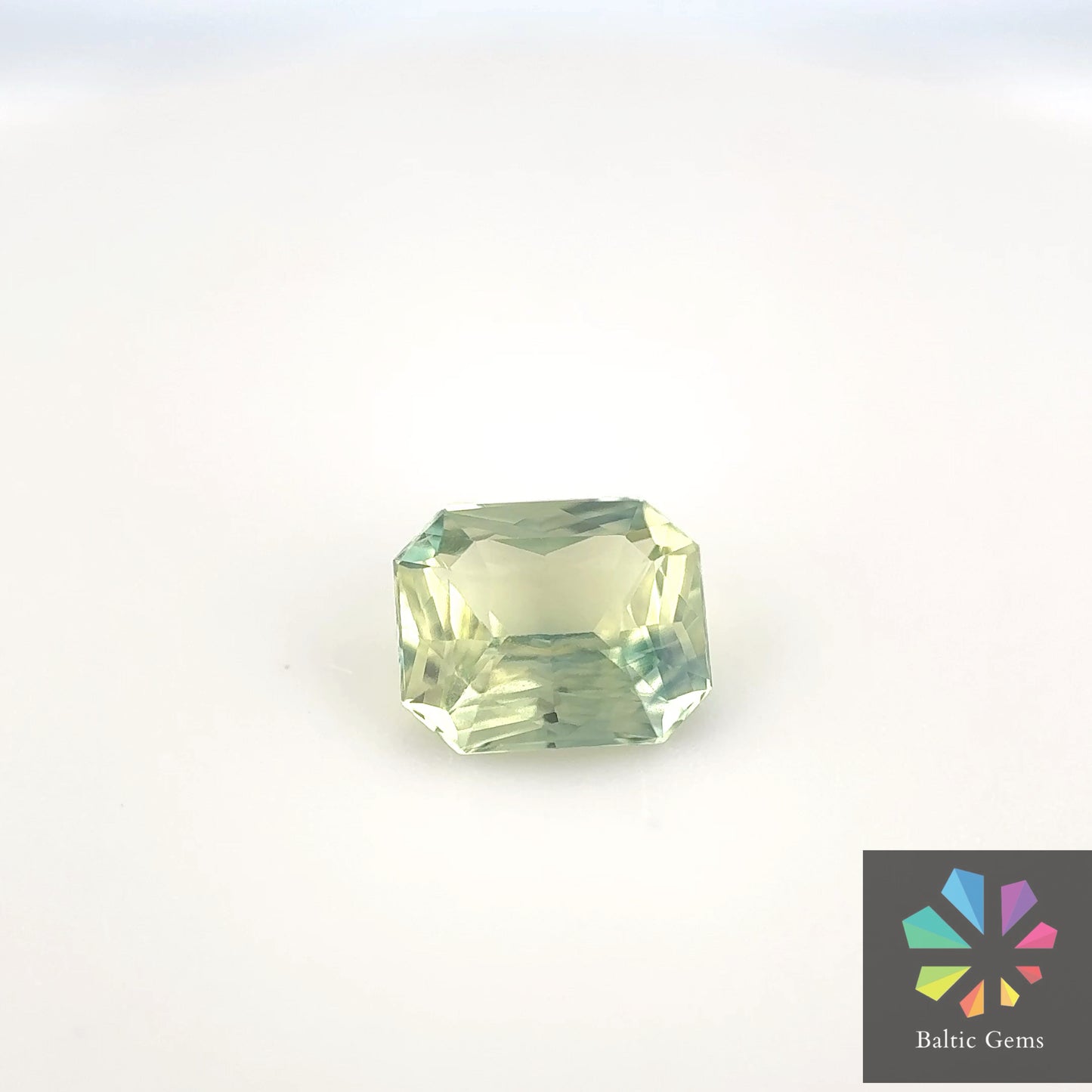 Green Sapphire 1.28 ct