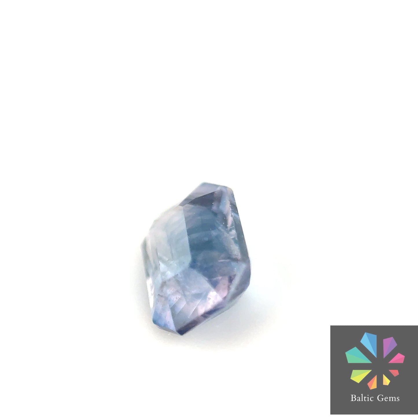 Bi colour Sapphire 1.0 ct