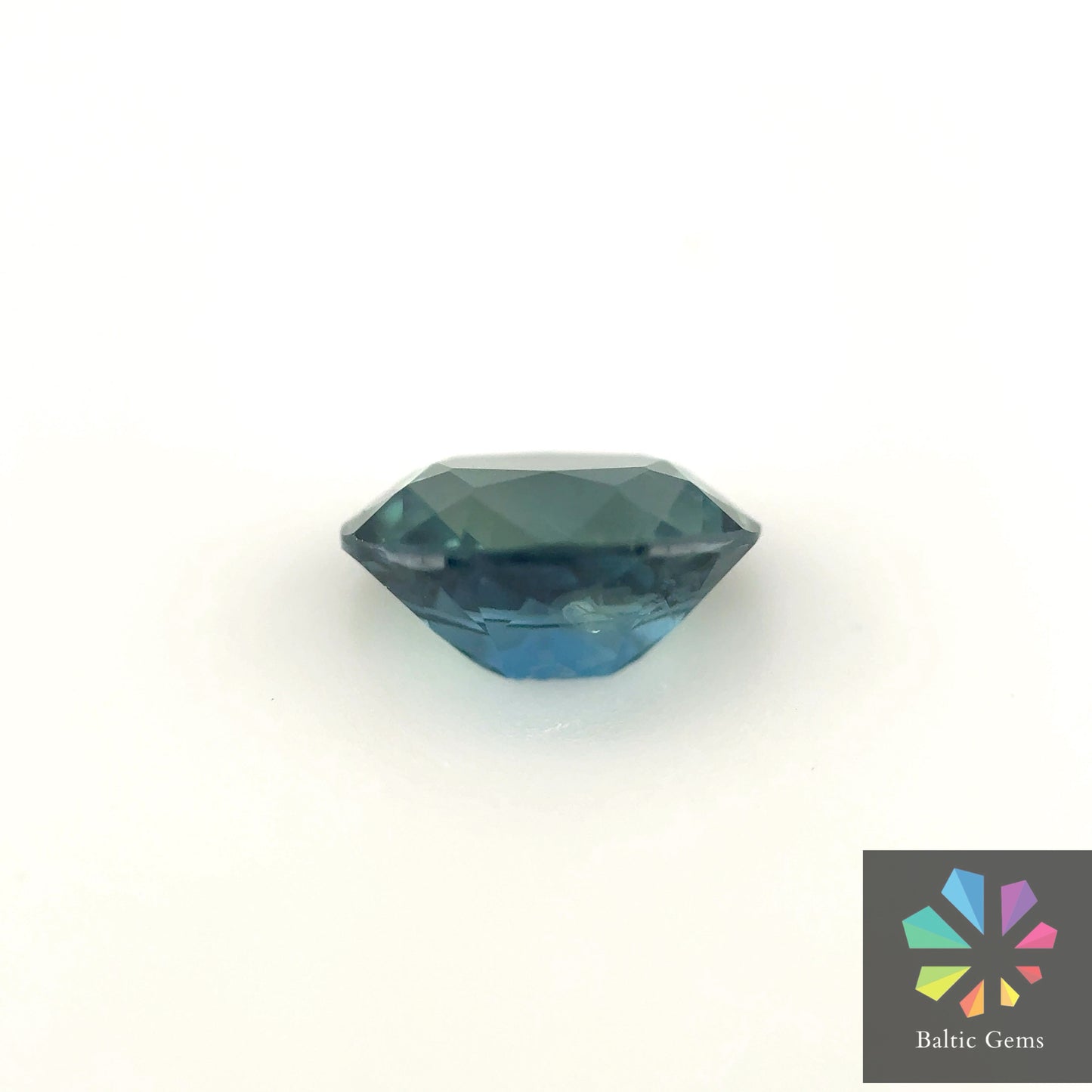 Teal Sapphire 1.0 ct