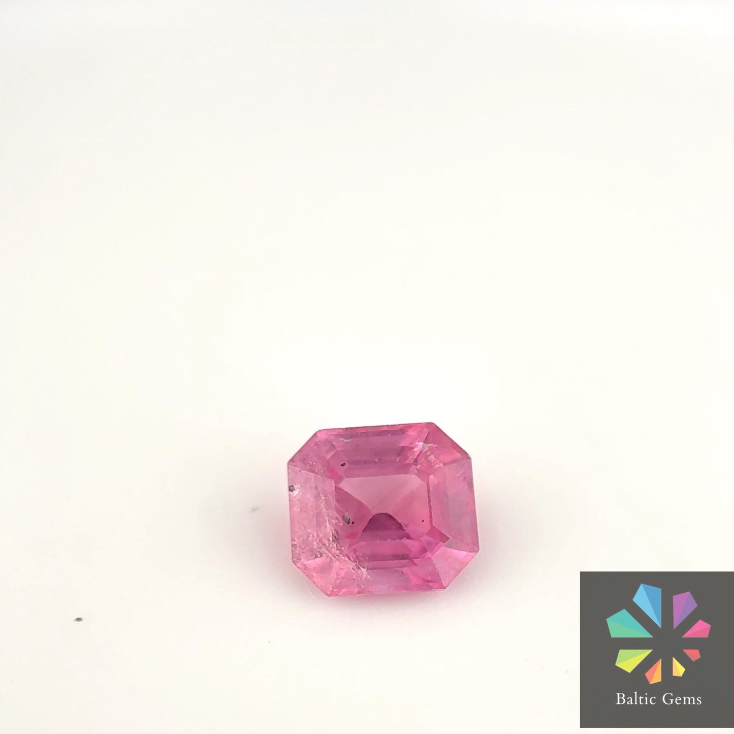 Pink Sapphire 0.83 ct